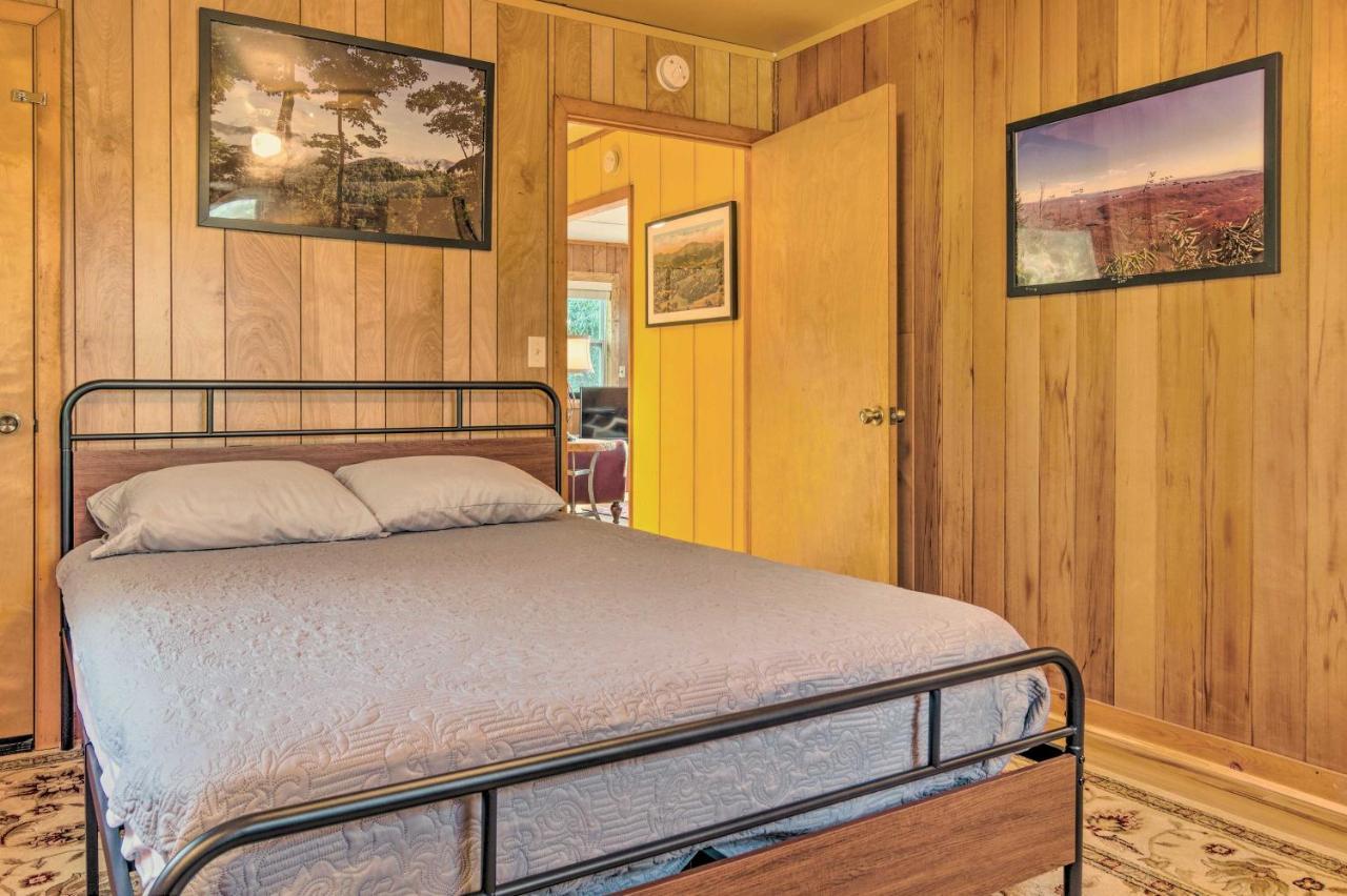 Peaceful Spruce Pine Cabin On 8 Acres With 2 Decks! 外观 照片